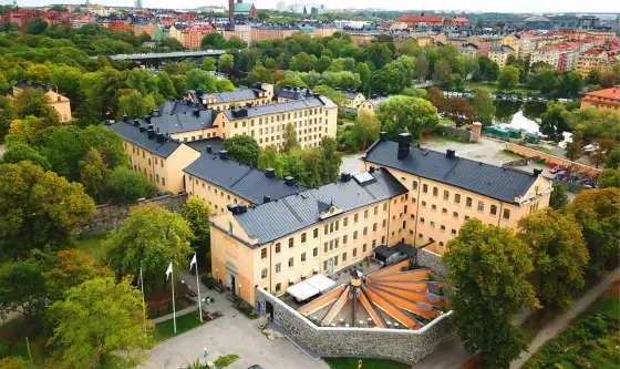 Boende på Långholmen - Fängelse eller paradis?